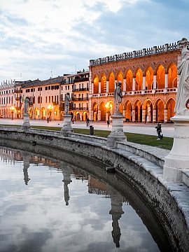 architecture-3184153_1920